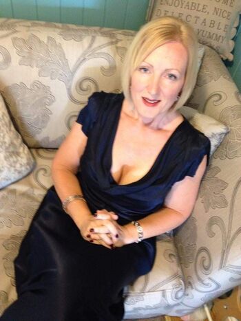 Mrs S Stockings