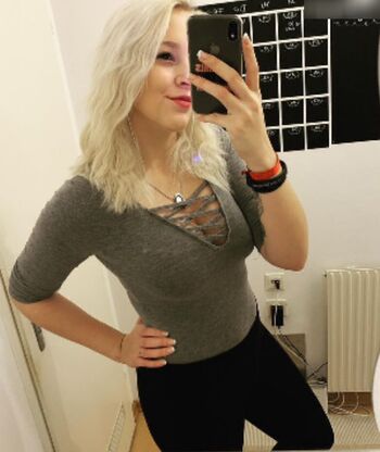 MrsXeniaTv