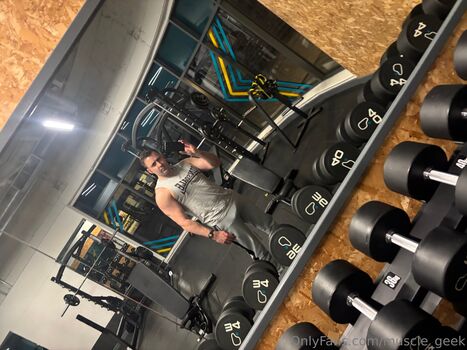 muscle_geek