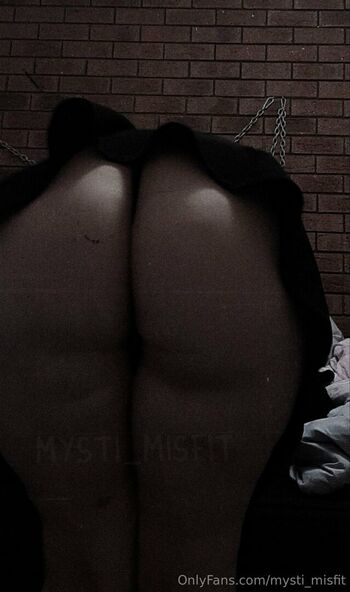 mysti_misfit