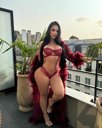 Nadia Khar