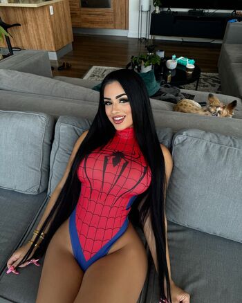 Nadia Khar