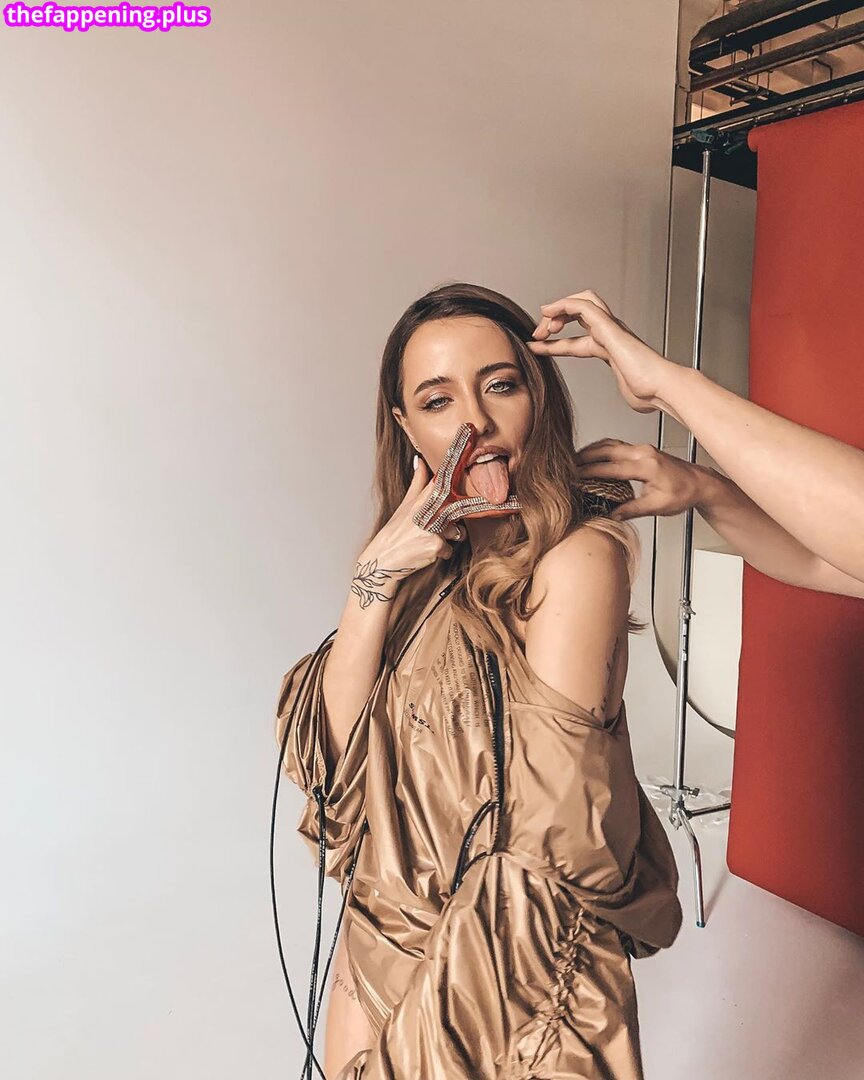 Nadya Dorofeeva