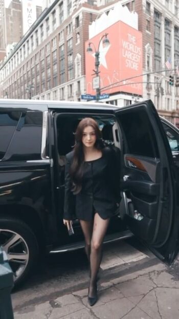 Nancy Momoland