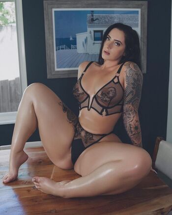 Naomi Fox