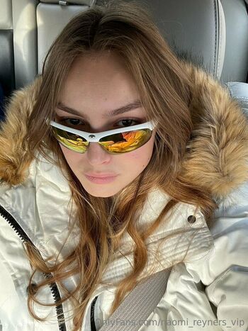 naomi_reyners_vip
