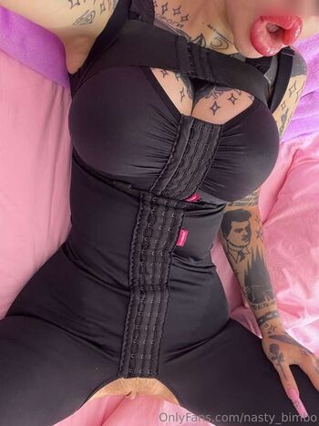 nasty_bimbo