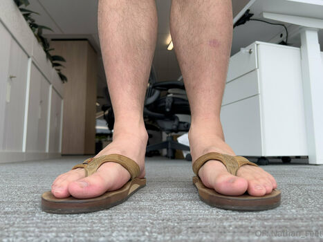 nathan_feet