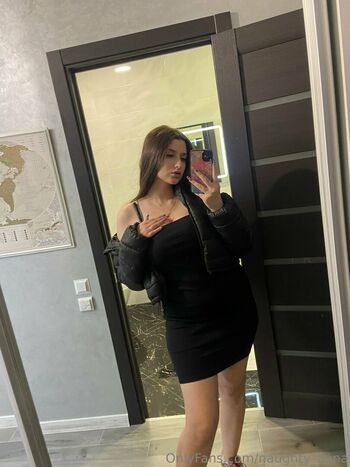 naughty_doll