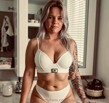 naughtybubbles1223