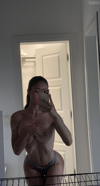 Naya Dickson