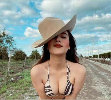 Nayvi Díaz