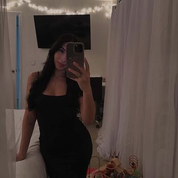 Neila Corona
