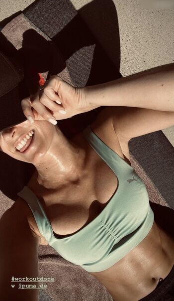 Nele Schenker