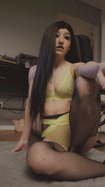 neon-bunni