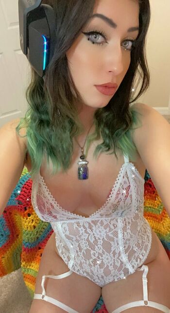 neon__jade