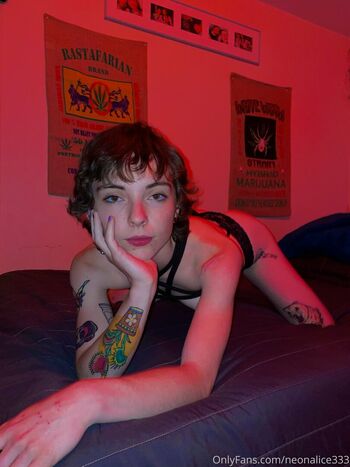 NeonAlice333