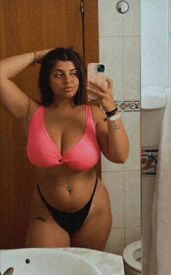 Nerea1611bt