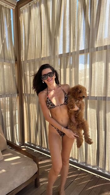 Nesrin Cavadzade