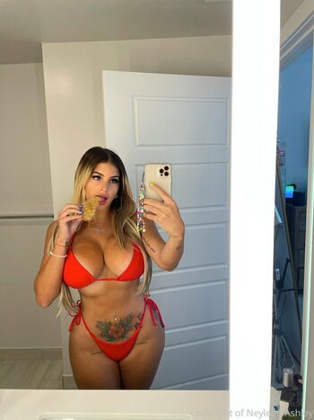 neyleenashley