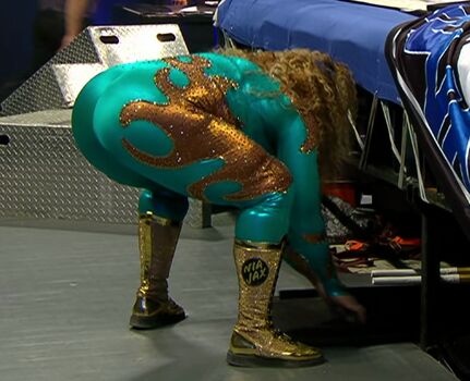Nia Jax