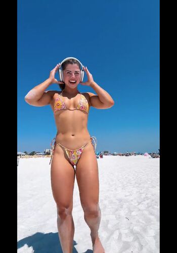 Nicole_Breece