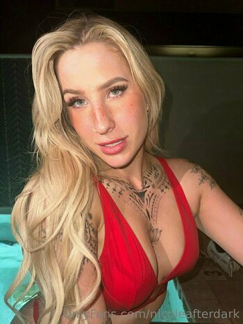 nicoleafterdark