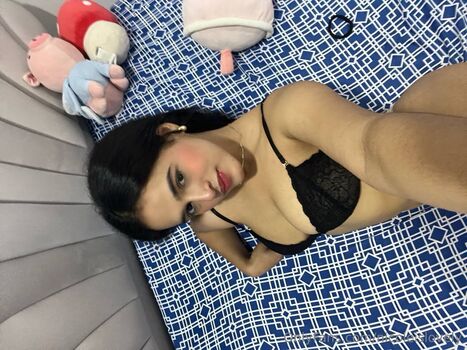 nicoleislovely