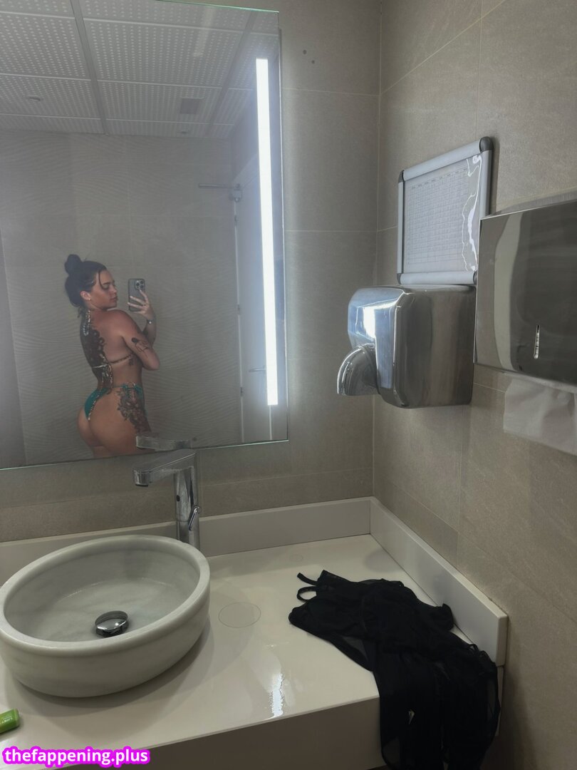 Nicolephathole