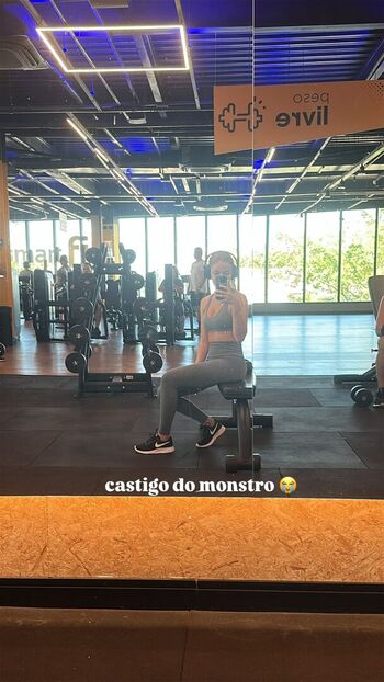 Nicolle Castro