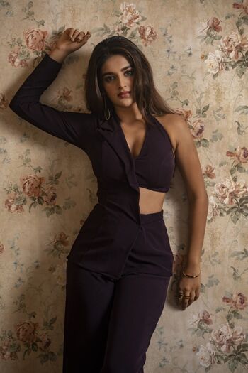 Nidhhi Agerwal