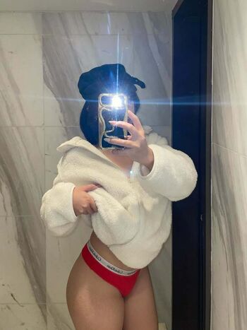 Nieca Ella