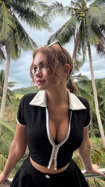 Nika Kolosova
