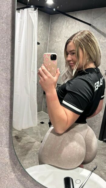 Nikita Simpson