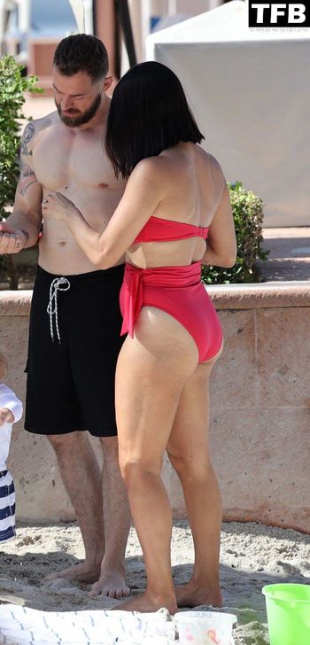 Nikki Bella