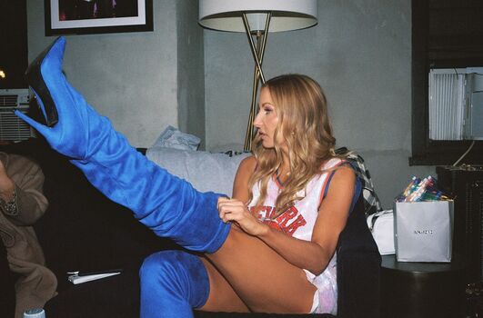 Nikki Glaser