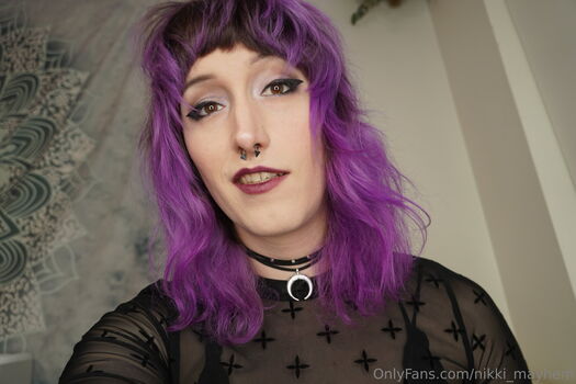nikki_mayhem