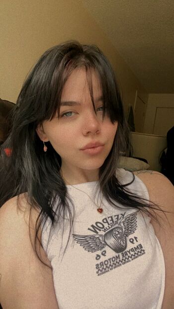 nikkiinatural
