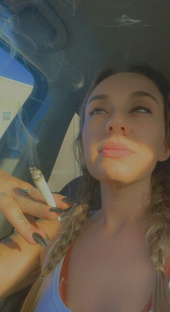 Nikkitightlines