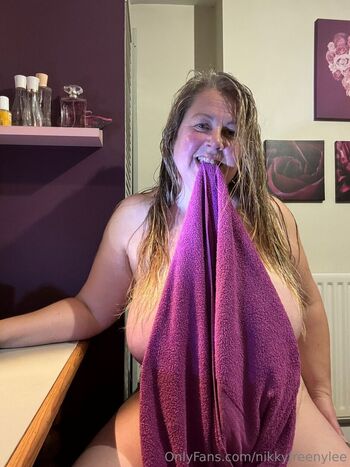 nikkyfreenylee