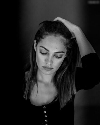 Nilam Farooq