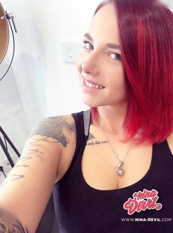 Nina Devil