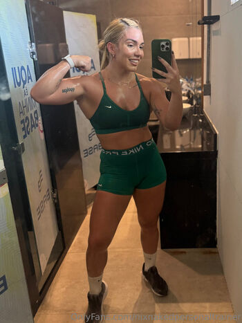 nixnakedpersonaltrainer