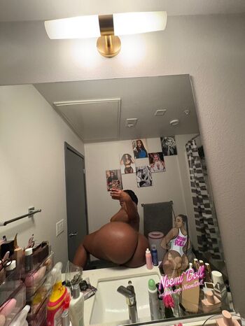 Noemidoll_