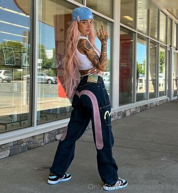 Notsick3 - Keaton Belle