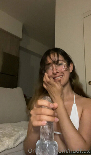 Nuditax
