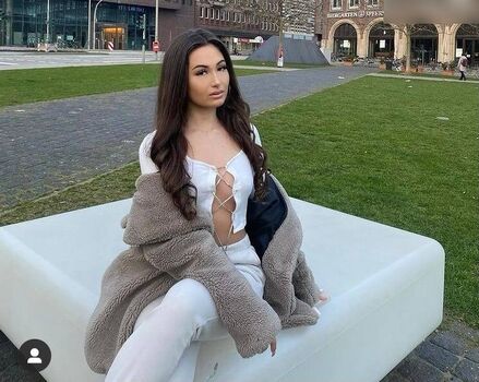 nurcinaleyna - Influencer