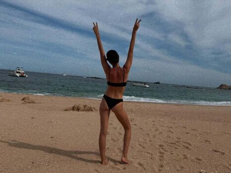 Odette Annable