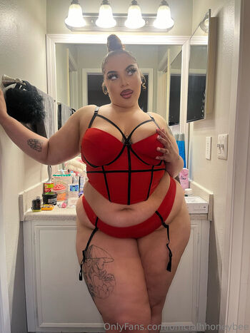 officialhhoneybee