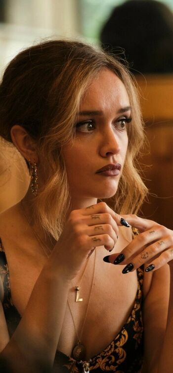 Olivia Cooke